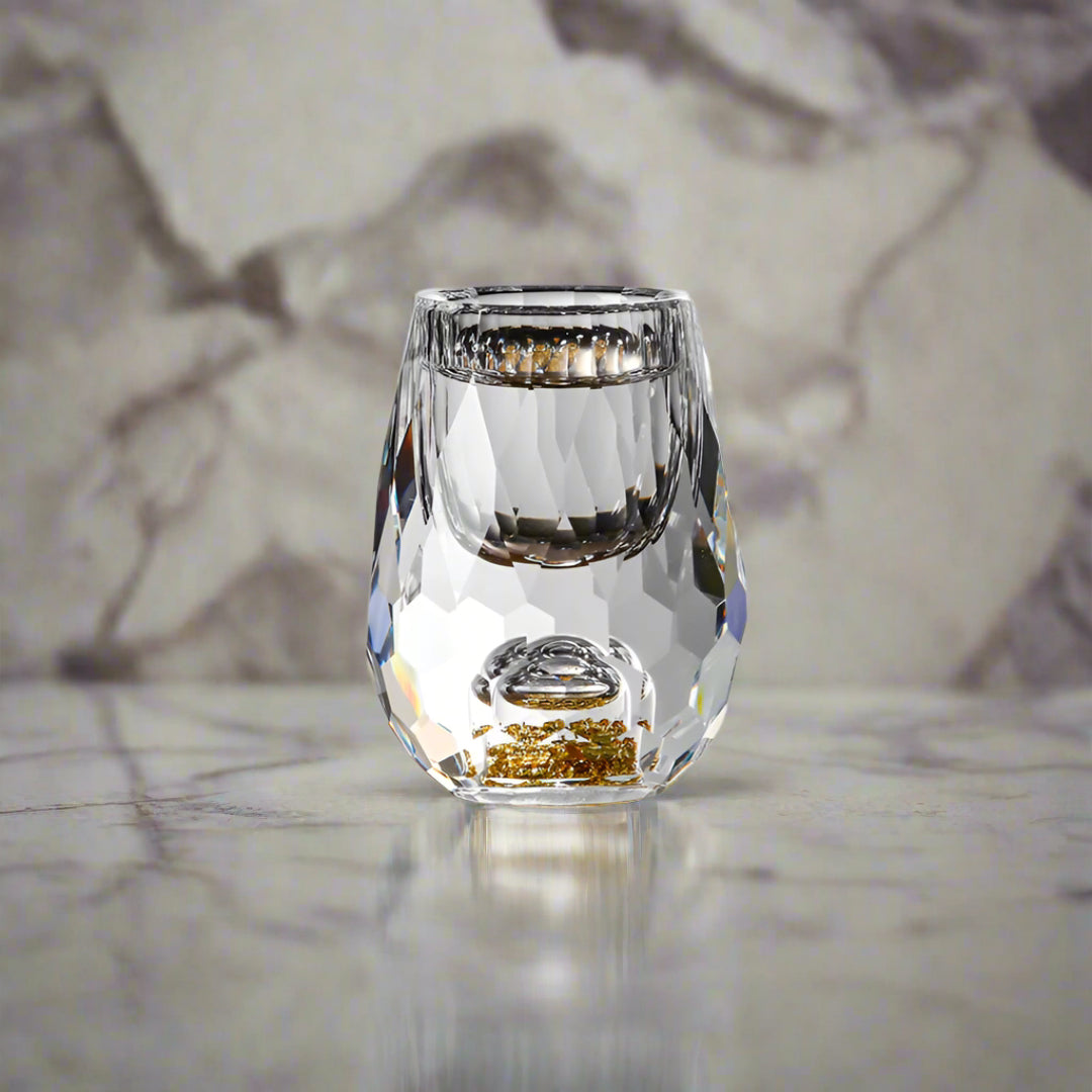 Diamond-Cut Crystal Shot Glass with Gold Foil – Luxury Liquor, Vodka, Wine, Baijiu, Sake, and Spirit Goblet