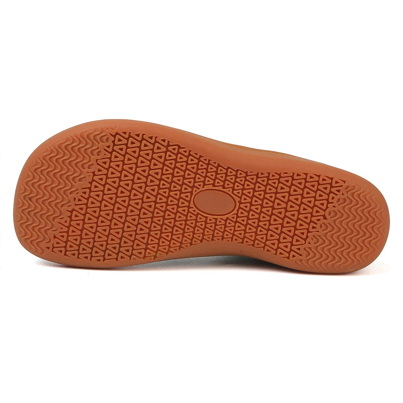 Wide-Toe Barefoot Walking Shoes – Breathable Mesh Casual Sneakers for Men