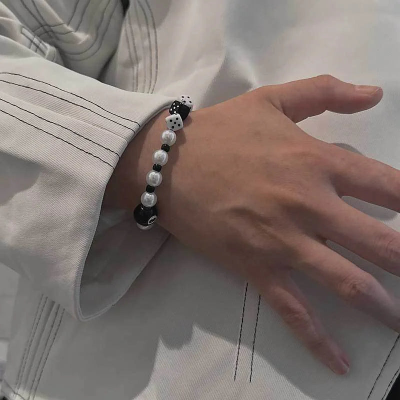 Billiard 8-Ball Beaded Bracelet in Black for Men