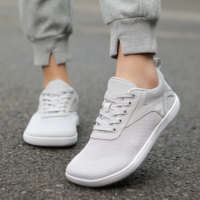 Wide-Toe Barefoot Walking Shoes – Breathable Mesh Casual Sneakers for Men