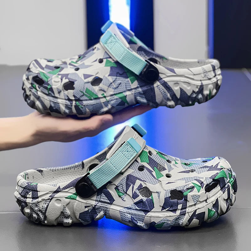 Men's Camouflage Clogs – Waterproof Garden Shoes, Lightweight Slip-On Sandals, Outdoor & Home Comfort Slippers