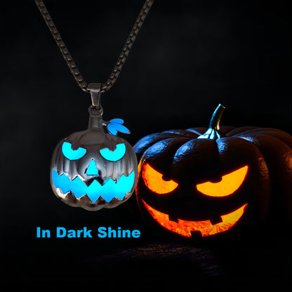 Glowing Jack-O'-Lantern Necklace – Light-Up Halloween Pumpkin Pendant