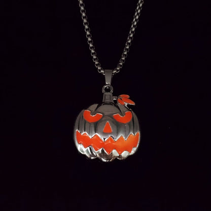 Glowing Jack-O'-Lantern Necklace – Light-Up Halloween Pumpkin Pendant