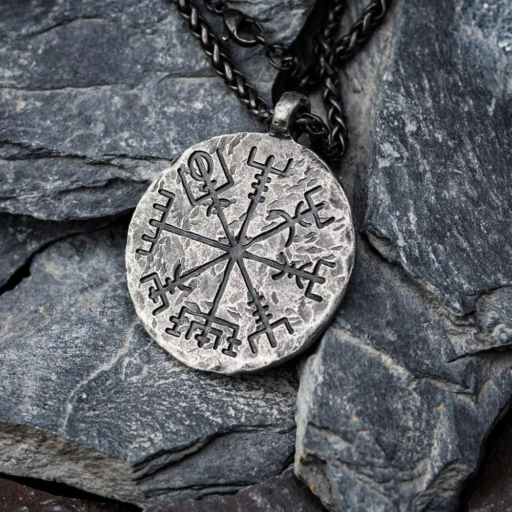 Forge Your Path with Vintage Men's Nordic Odin Viking Compass Vegvisir Pendant Necklace - Man Gifts Shop