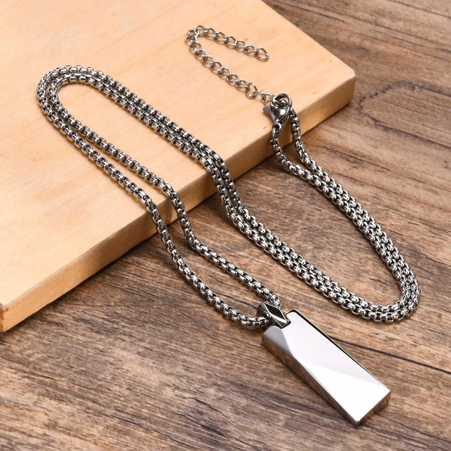 Contemporary Charm: Men's Geometric Rectangle Pendant Necklace in High-Quality Stainless Steel