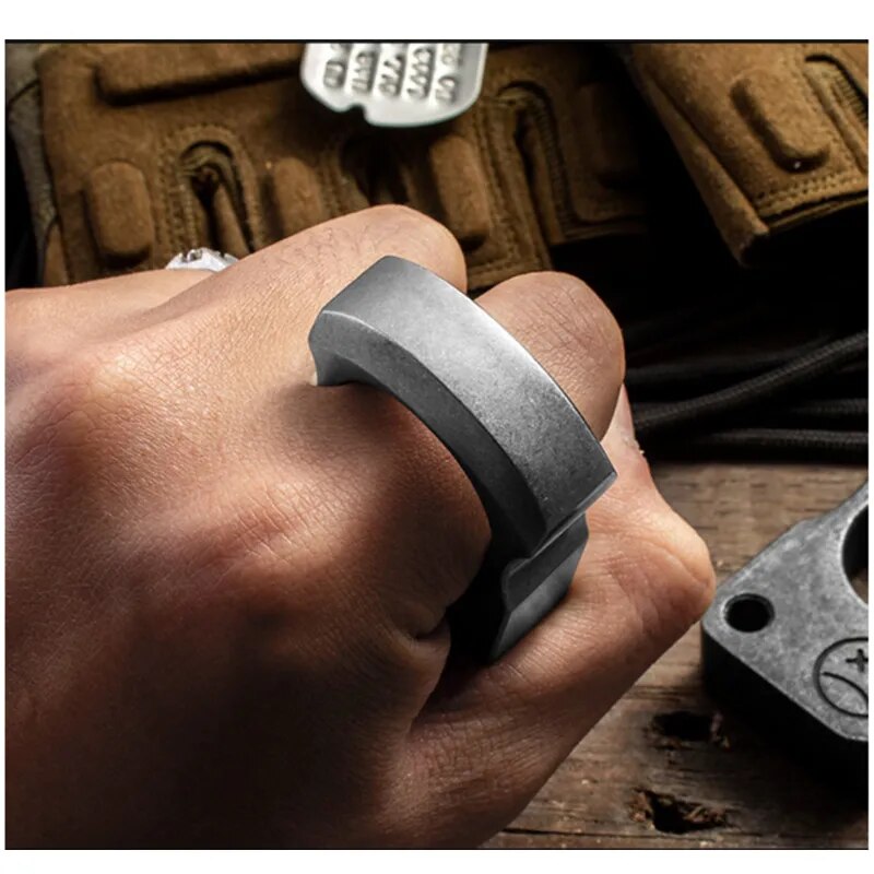 MGS Alloy Steel Outdoor Survival Tool EDC Tactical Tool Multifunctional Ring - Man Gifts Shop