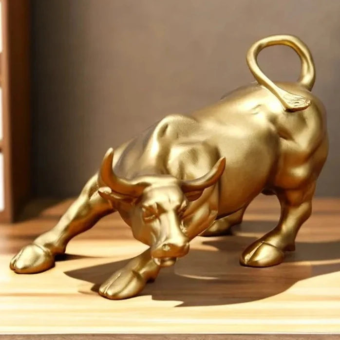 Wall Street Bull Market Resin Ornaments Feng Shui Fortune Statue