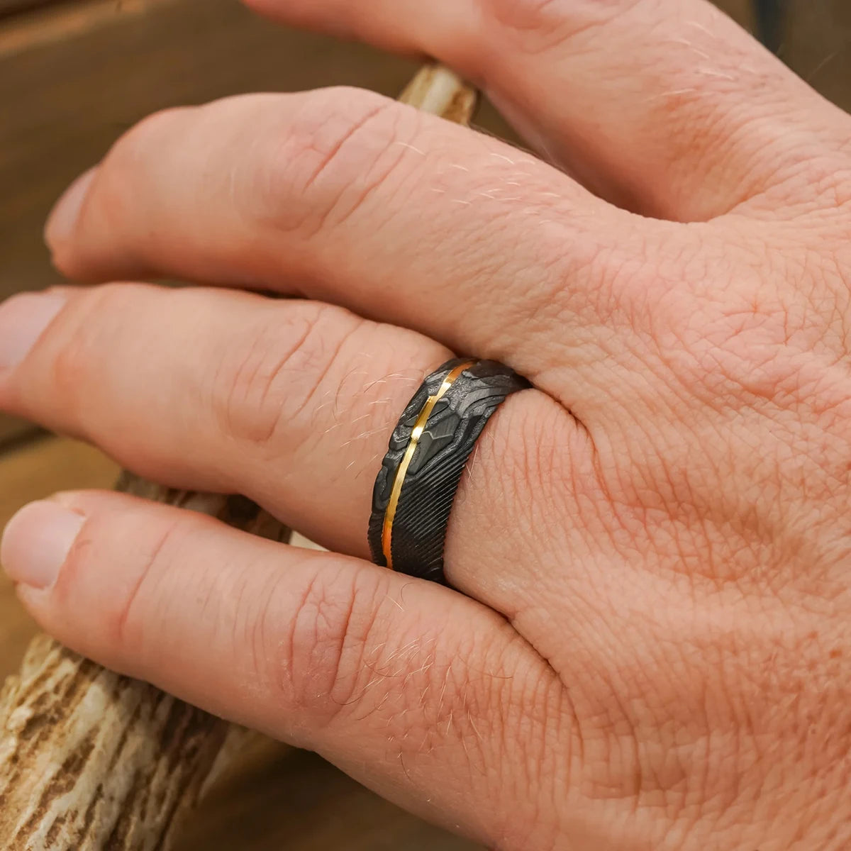 MGS Damascus Steel Ring 8mm Black With Gold-Plated Inner Layer Luxurious and Comfortable Ring