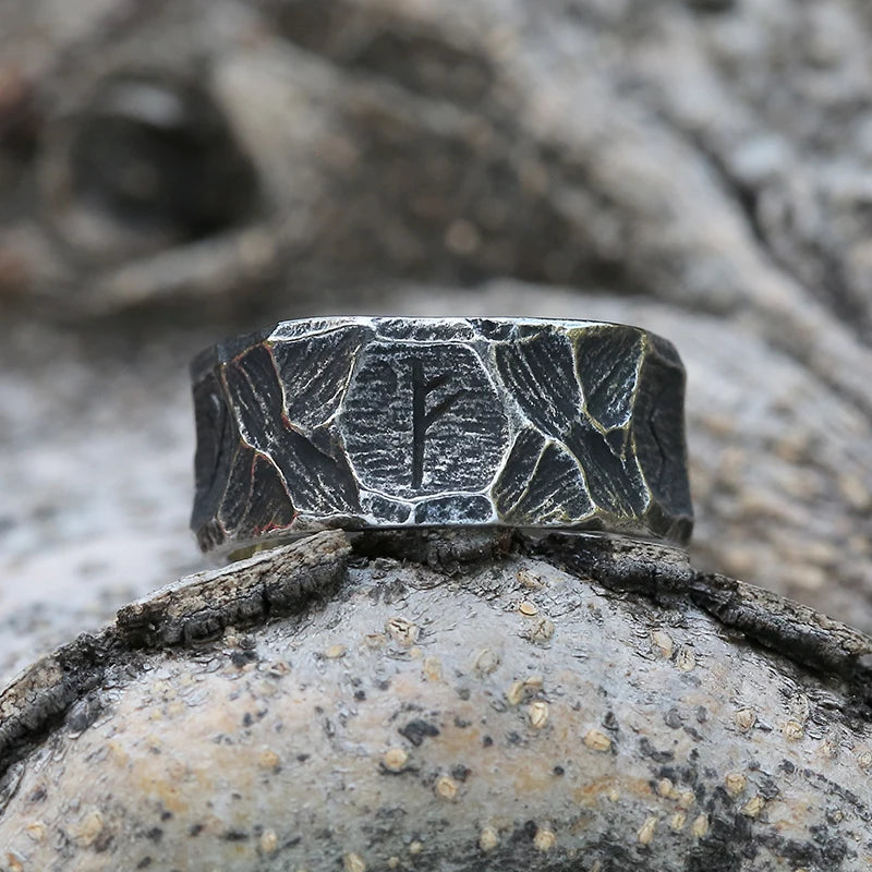 Forge Your Legend: Viking Gothic Style Stainless Steel Celtic Knot Ring - A Nordic Trinity Band for Men's Jewelry Mastery - Man Gifts Shop