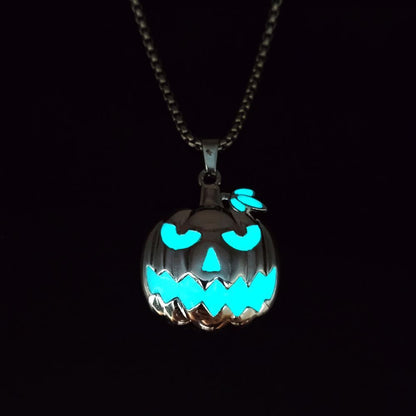 Glowing Jack-O'-Lantern Necklace – Light-Up Halloween Pumpkin Pendant