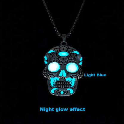 Luminous Skull Necklace with Day of the Dead Design – Halloween Glow Jewelry