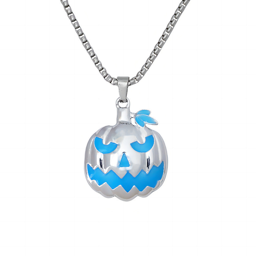 Glowing Jack-O'-Lantern Necklace – Light-Up Halloween Pumpkin Pendant