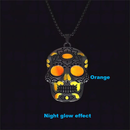 Luminous Skull Necklace with Day of the Dead Design – Halloween Glow Jewelry